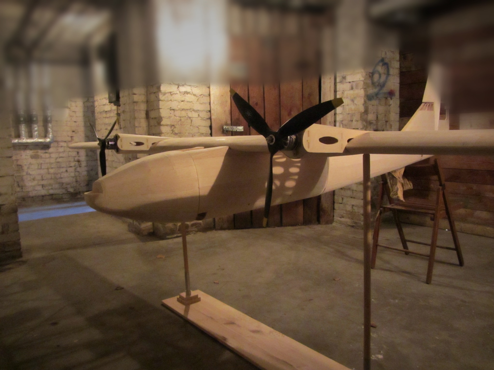 LF-2944 nose and twin electric propulsion installation